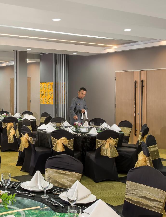 Hotel Khas 3*